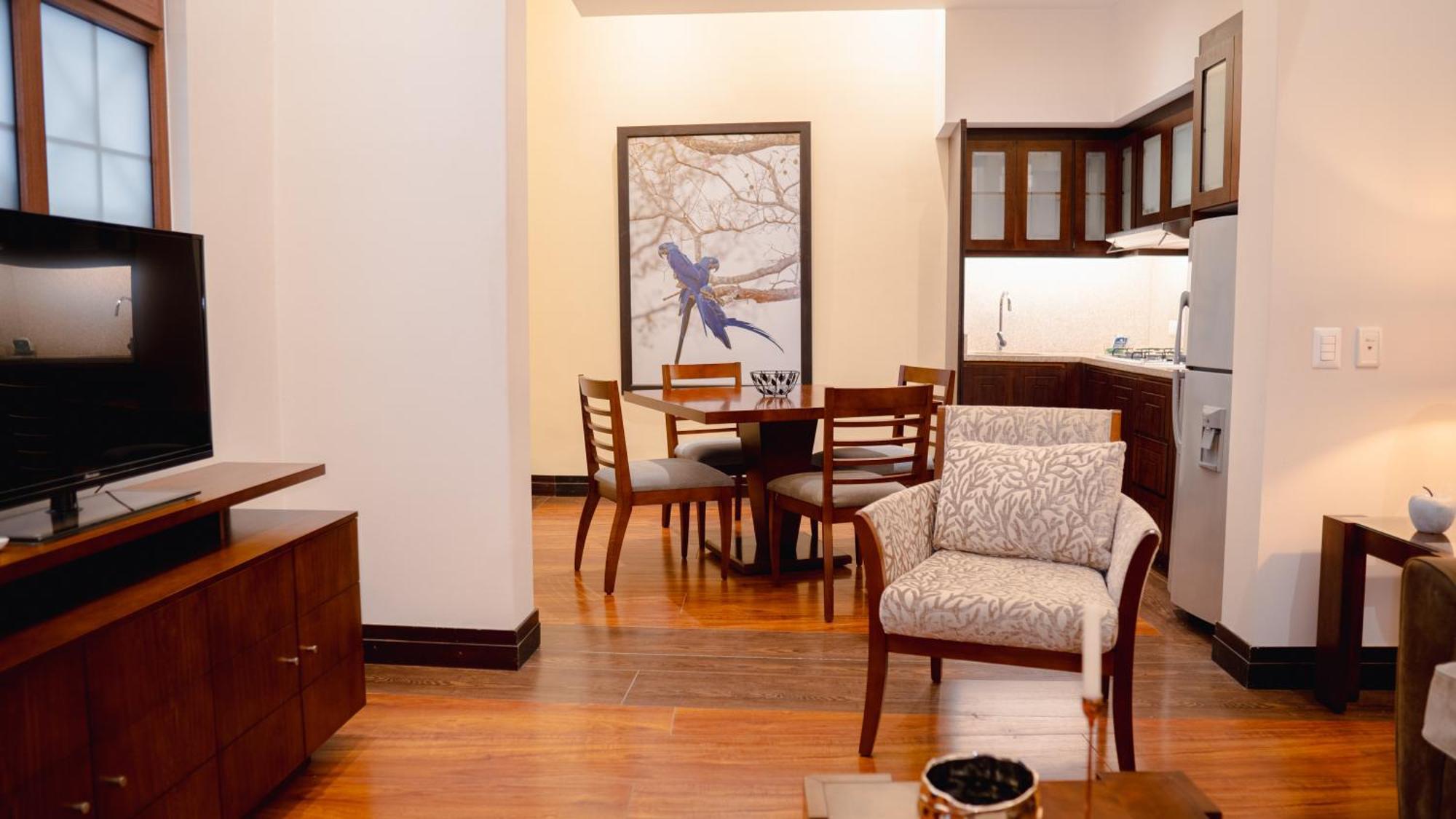 Parc Royale Suites Hotel Cuenca Luaran gambar